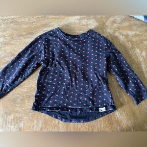 BABY GAP Navy Long Sleeve Kids Tee with Red Heart Pattern 4T